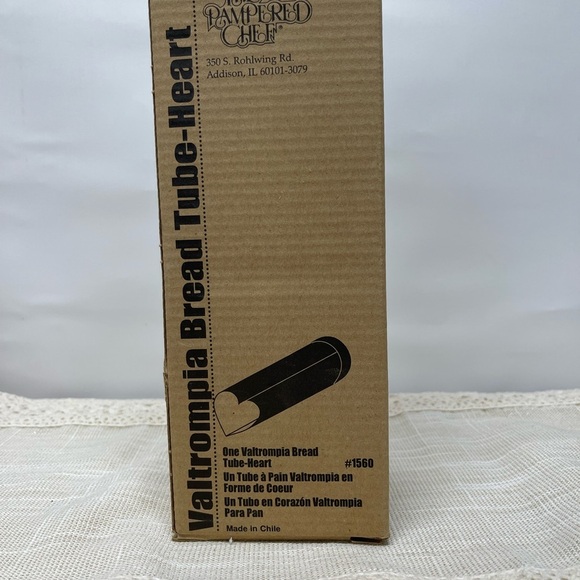 The Pampered Chef Valtrompia Bread Tube Heart Shaped #1560 Like New. - Picture 3 of 12